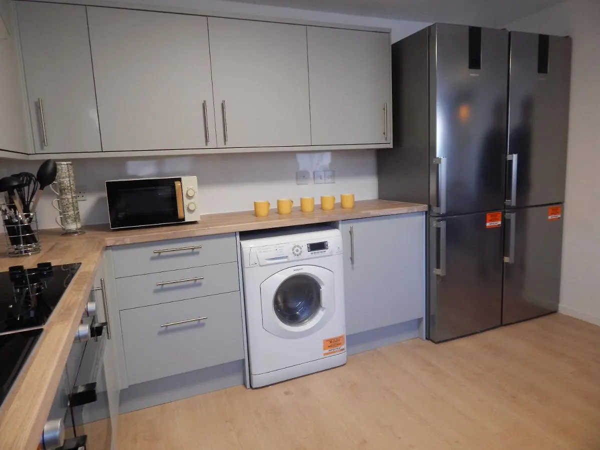 Modern, Well Located En-Suite Rooms With Parking - Orbitat Accommodations 0*, Cambridge (Cambridgeshire)