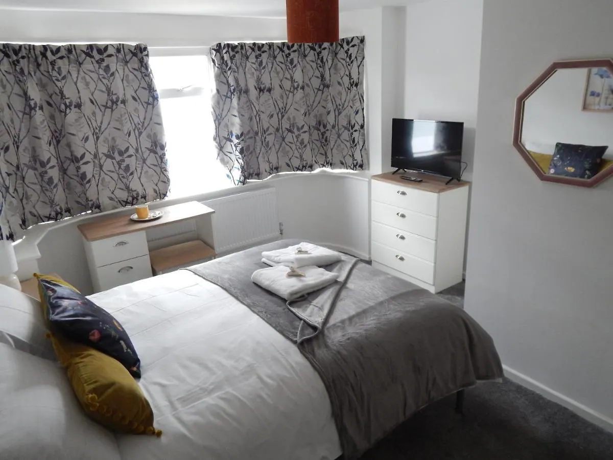 Modern, Well Located En-Suite Rooms With Parking - Orbitat Accommodations Cambridge (Cambridgeshire)
