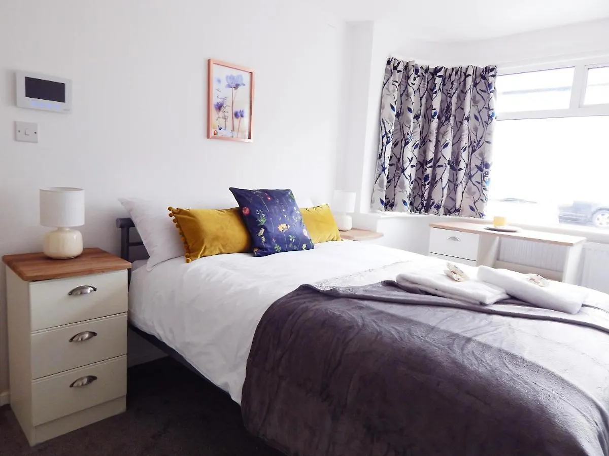 Gasthuis Modern, Well Located En-Suite Rooms With Parking - Orbitat Accommodations Cambridge