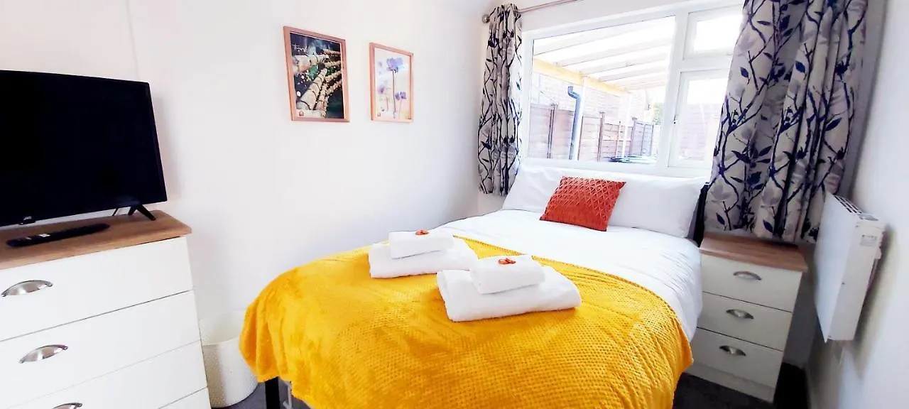 Gasthuis Modern, Well Located En-Suite Rooms With Parking - Orbitat Accommodations Cambridge