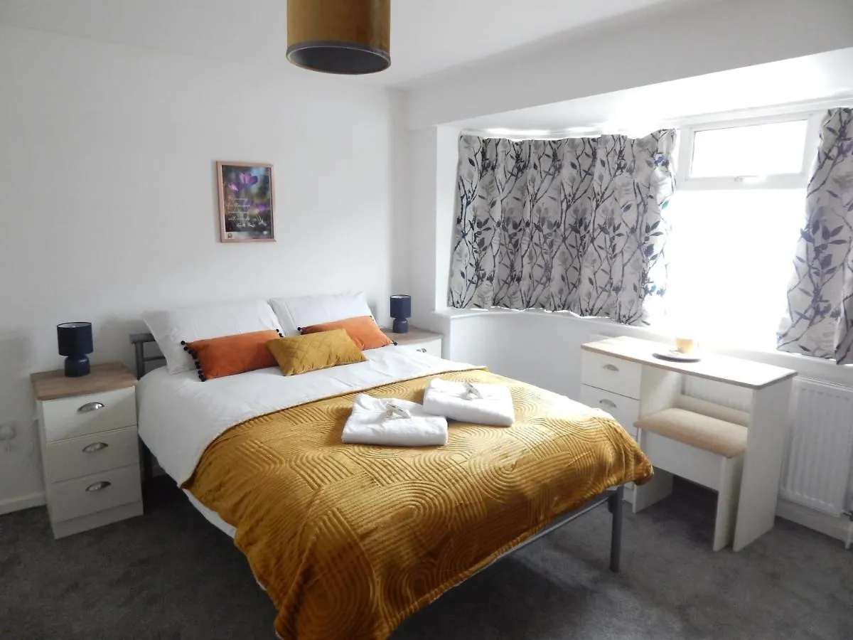 Gæstehus Modern, Well Located En-Suite Rooms With Parking - Orbitat Accommodations