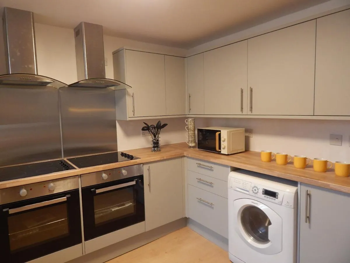 Modern, Well Located En-Suite Rooms With Parking - Orbitat Accommodations Gæstehus CBG